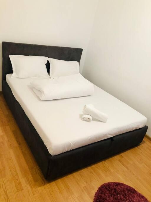 Nice Apt Near Spitalul Judetean, All You Need Lr14 Тимишоара Екстериор снимка